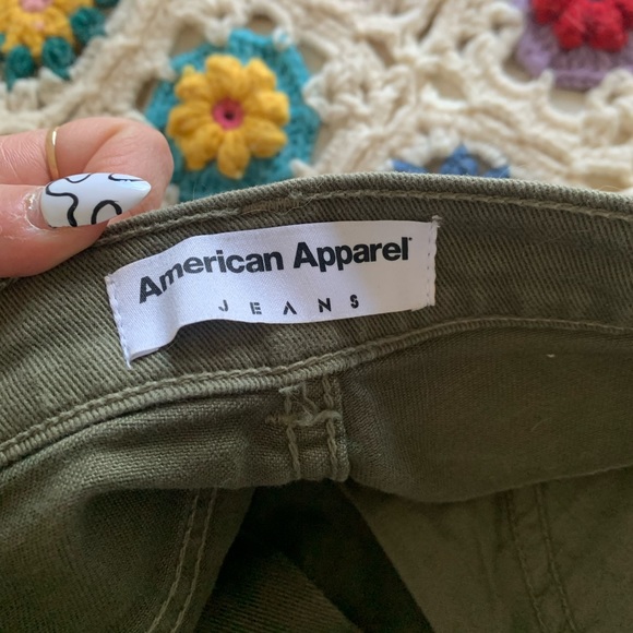 AA SHORTS 💚 - Picture 4 of 5